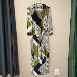 New York & Company Patterned Long Blouse